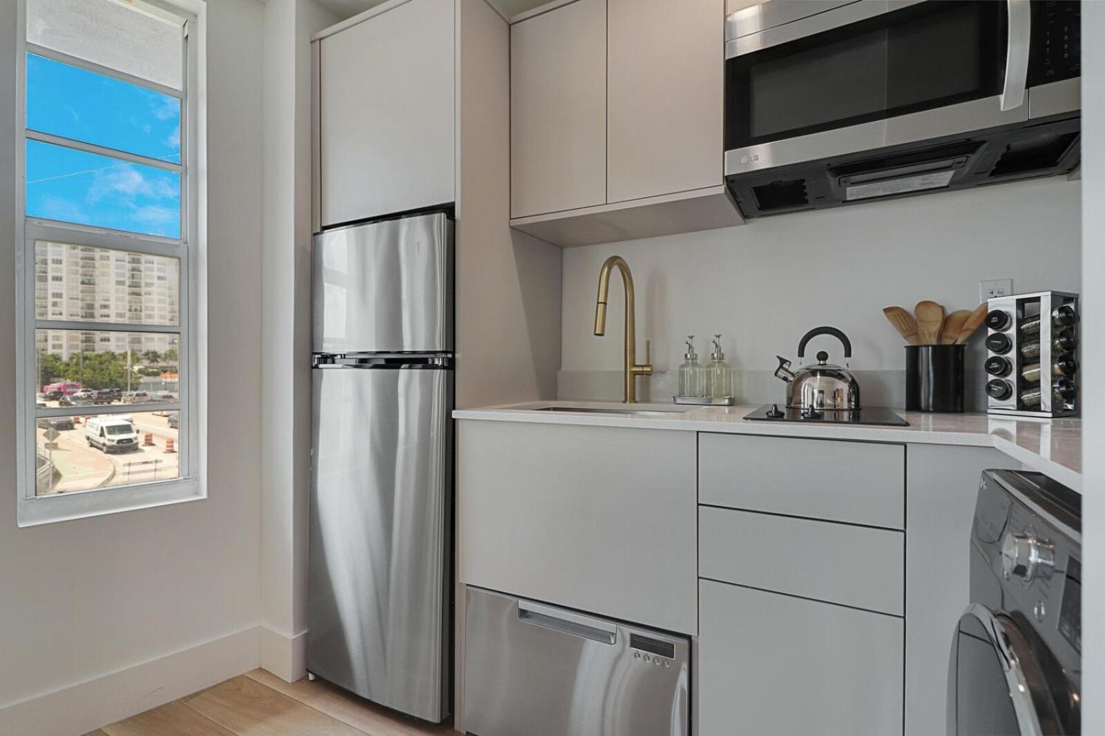 Roami At The Carmela Apartment Miami Beach Bilik gambar